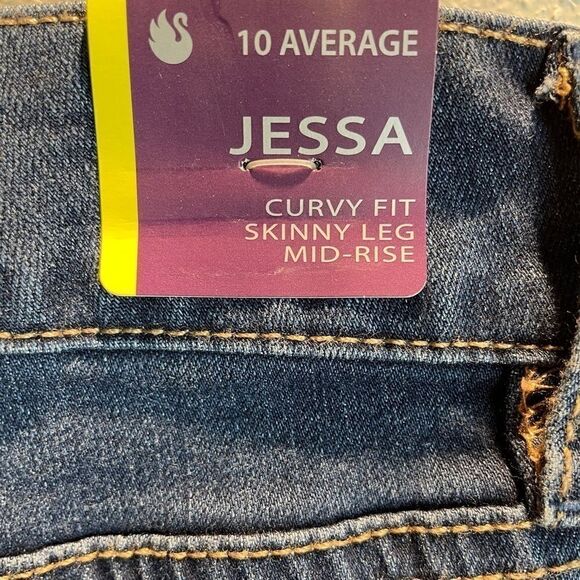 NWT Gloria Vanderbilt Jessa Jeans Size 10 - Picture 12 of 12